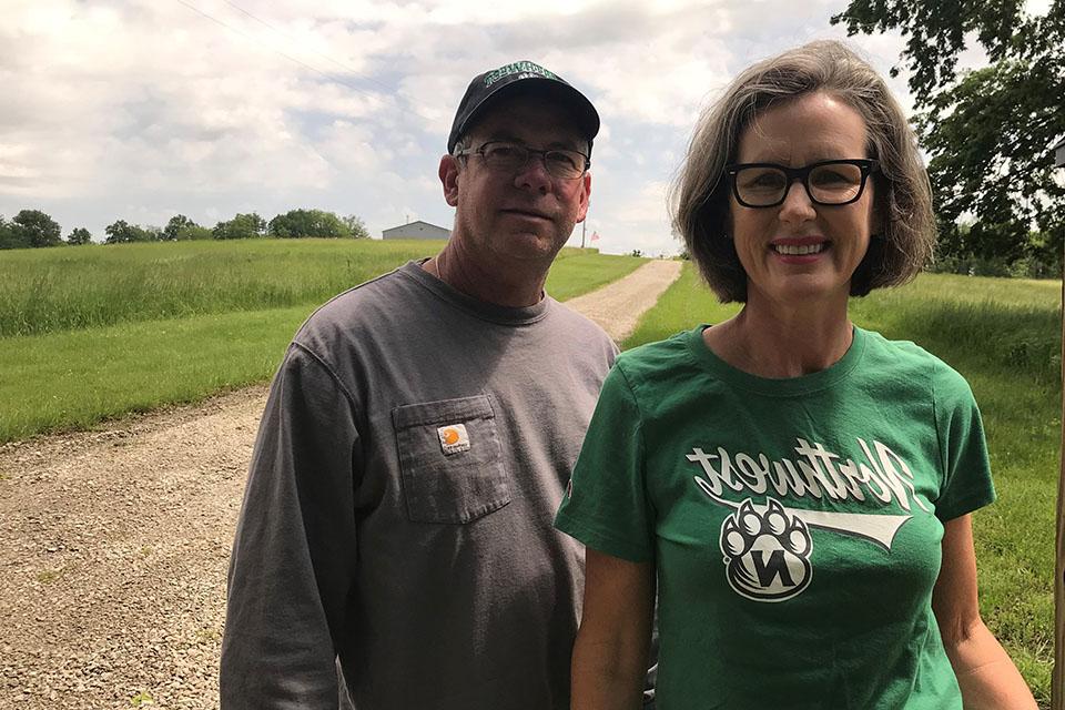 Couple raising advantages for ag students with gift to learning center